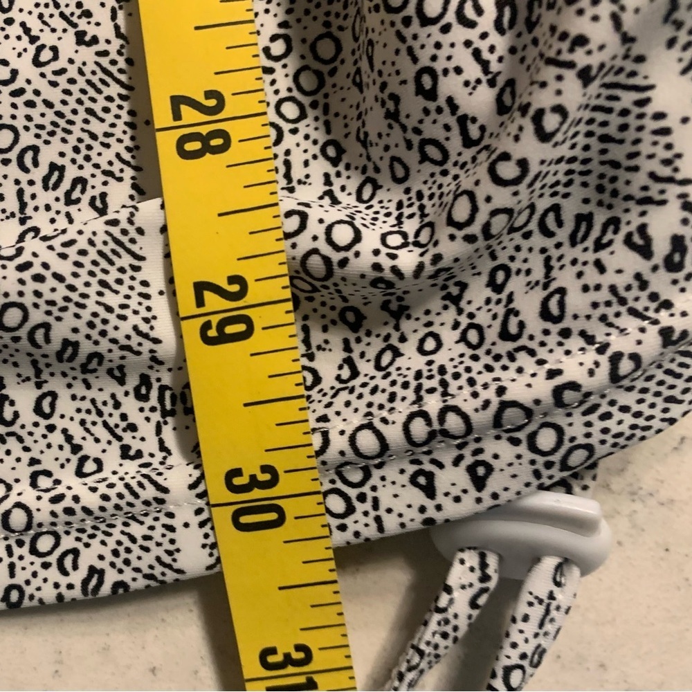 Mott50 Black & White Printed Swim Dress NWT - Small - Picture 8 of 8